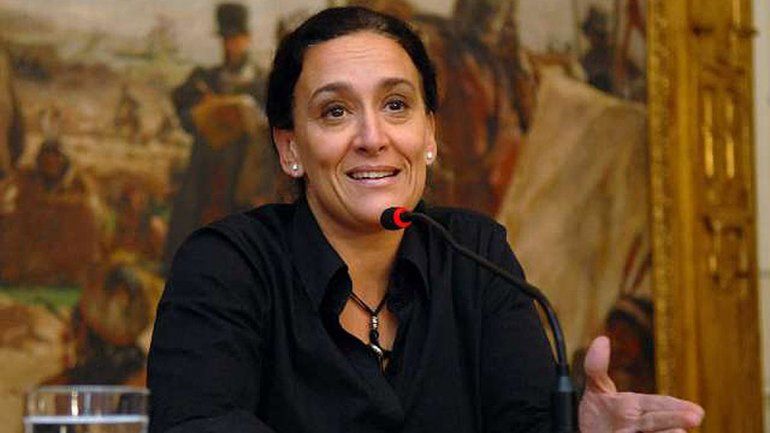 La vicepresidenta habló del tema desde la mesa de Mirtha Legrand.