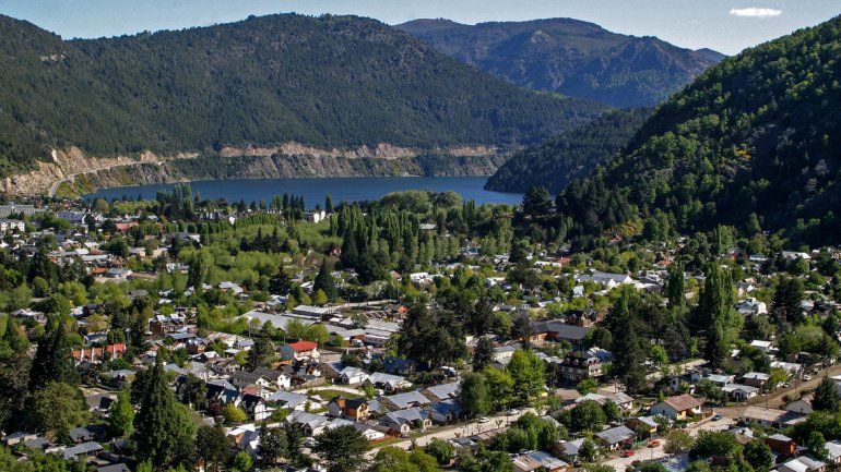 Hay polémica por el estacionamiento medido en San Martín de los Andes. Hay polémica por el estacionamiento medido en San Martín de los Andes.