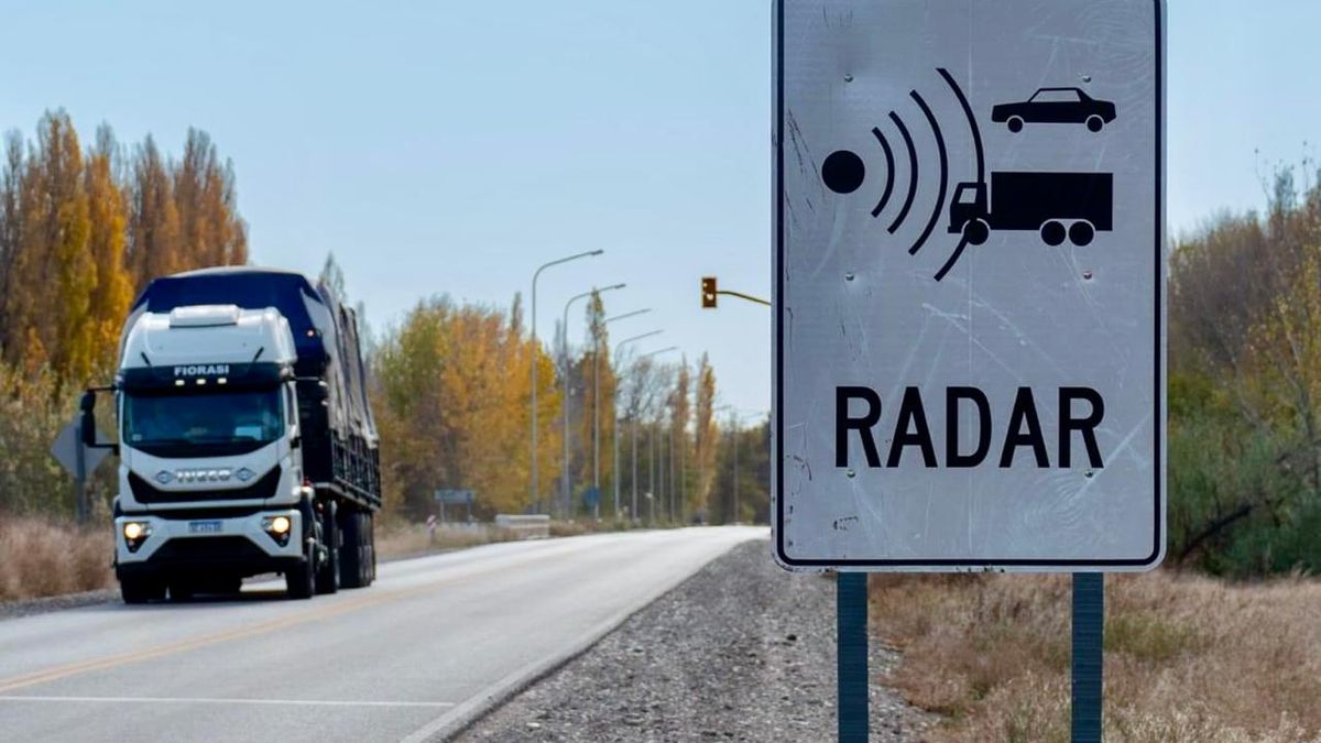 ¡Atención! ya funciona un radar con fotomultas en la Ruta 237 thumbnail
