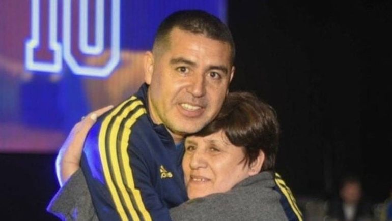 La llamativa reacción de la mamá de Riquelme en la goleada de Boca en La Bombonera