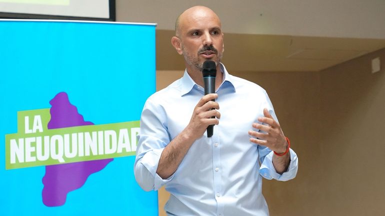 Juan Luis Ousset, candidato a senador por La Neuquinidad. Juan Luis Ousset, candidato a senador por La Neuquinidad.