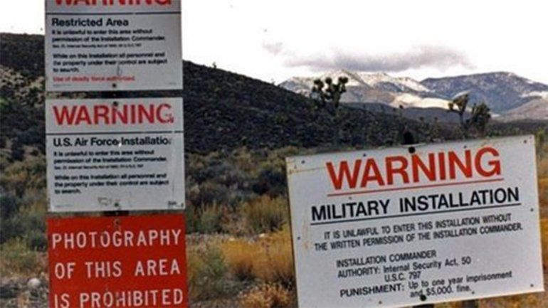 Un usuario de Facebook planeó invadir el Área 51 para buscar aliens y lo amenazó el gobierno de EEUU