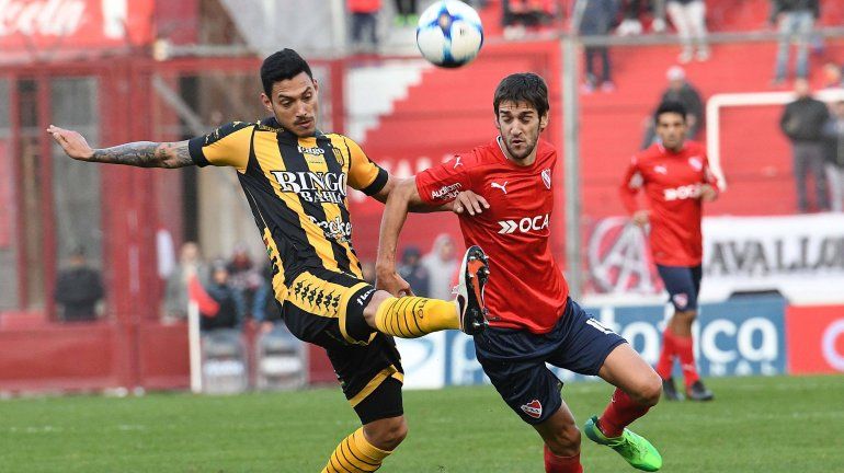 Independiente no pudo con Olimpo y se aleja del sueño de la Copa