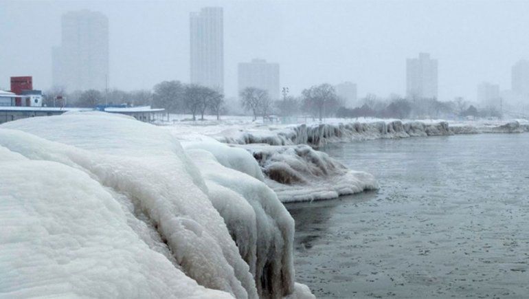 EE.UU.: tornado dejó tres muerto en Carolina del Norte y una ola polar azota al resto del país