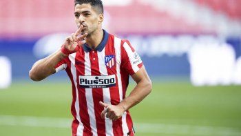 los memes anti koeman invadieron las redes tras el debut goleador de suarez los memes anti koeman invadieron las redes tras el debut goleador de suarez