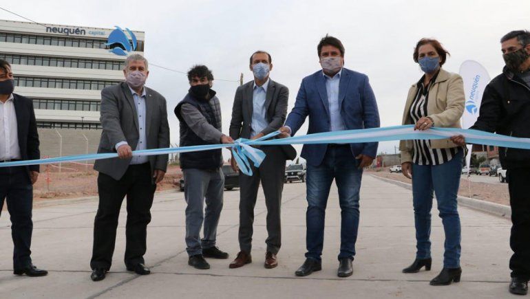 Gaido y Gutiérrez inauguraron asfalto y obras pluviales en Gran Neuquén Sur