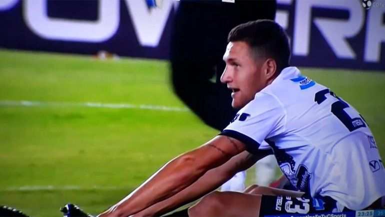 ¿Qué le dijo un pibe de Claypole a Más en la última jugada del partido?