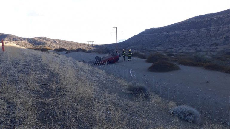 Vuelco fatal en la Ruta 43: un hombre murió luego de haber sido despedido del vehículo