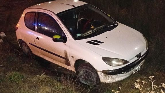 Buscaban marihuana y les dieron pétalos de rosa: persecución