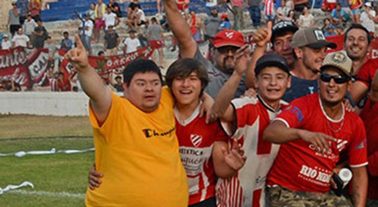 Campaña para que Panchito conozca a Tevez se hizo viral