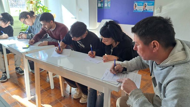 Los neuquinos y neuquinas podrán acceder a 10 propuestas de formacion laboral. | LM Neuquen Los neuquinos y neuquinas podrán acceder a 10 propuestas de formacion laboral.