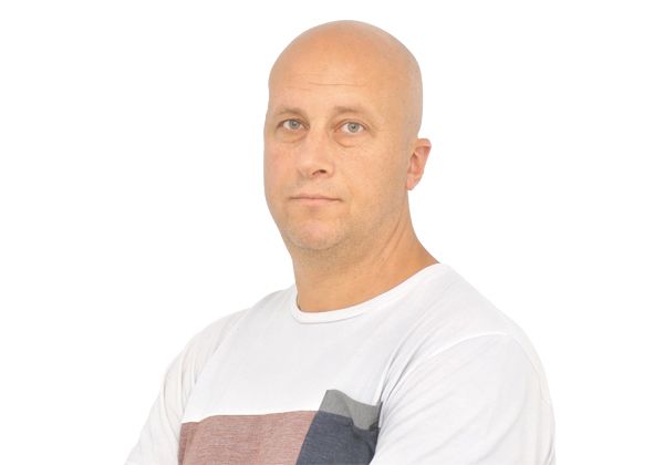 Omar - Rolando: una grieta abierta