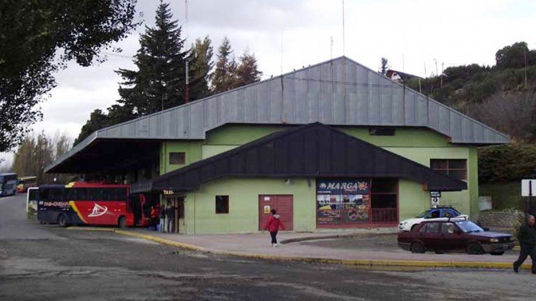 El colectivo llegó el jueves a las 12:15 a la terminal de Bariloche