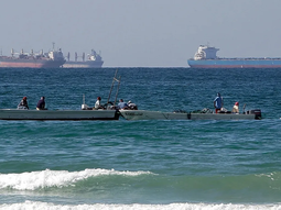 El riesgo de bloqueo del estrecho de Ormuz hace escalar el precio del petróleo El riesgo de bloqueo del estrecho de Ormuz hace escalar el precio del petróleo