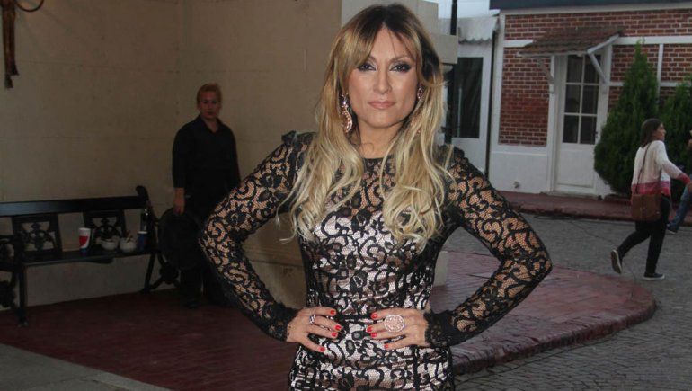 Tauro quedó desempleada: ¿va a Intrusos o LAM?