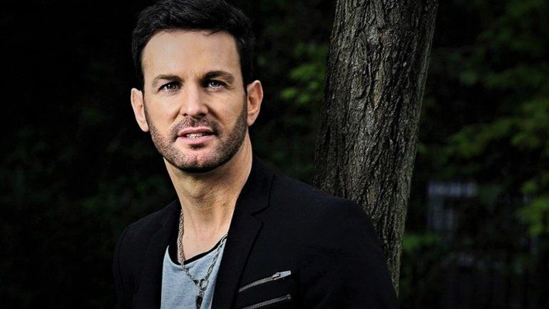 Denuncia por abuso sexual: el cantante Axel deberá responder por una pericia antes del lunes