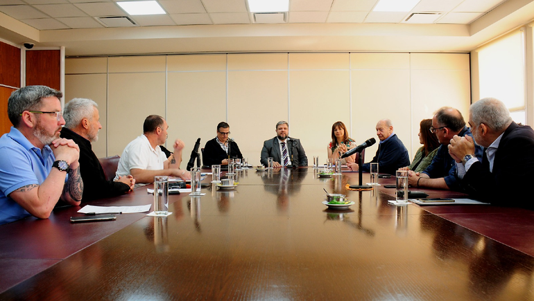 La comparecencia de los candidatos a jueces en la Legislatura.