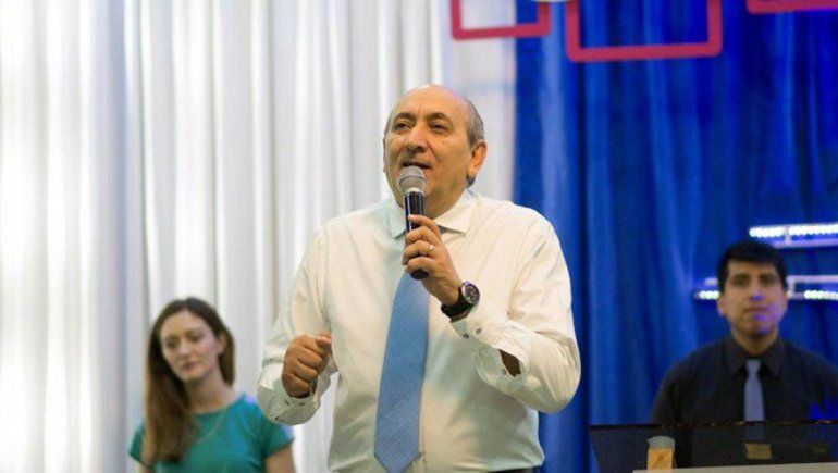 Hugo Márquez, pastor de la Iglesia Jesús es Rey. Hugo Márquez, pastor de la Iglesia Jesús es Rey.