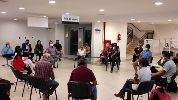 Final incierto: la reunión de Gobierno y Autoconvocados duró 10 minutos