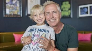 Marley y Mirko esperan por Milenka. Marley y Mirko esperan por Milenka.