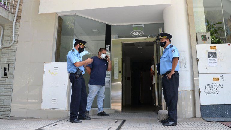 En un edificio céntrico, un ascensor sin frenos dejó a dos mujeres lesionadas