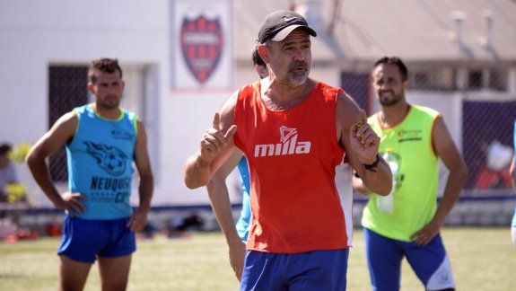 Maronese ya se entrena en cancha de San Lorenzo a las órdenes de su nuevo entrenador, pensando en el debut.