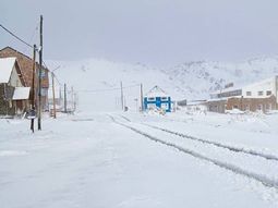 Se anticipa un fin de semana con nieve en la cordillera.