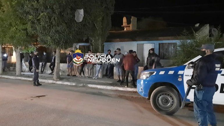 Desarticularon una fiesta clandestina en Añelo