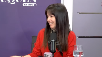 De Cipolletti a Carolina del Norte: la maestra que llevó el mate y a Messi a una escuela de EE.UU. De Cipolletti a Carolina del Norte: la maestra que llevó el mate y a Messi a una escuela de EE.UU.