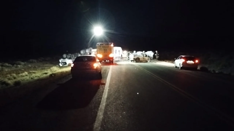 El tránsito debió ser interrumpido en la Ruta 26, cerca de Comodoro Rivadavia. El tránsito debió ser interrumpido en la Ruta 26, cerca de Comodoro Rivadavia.