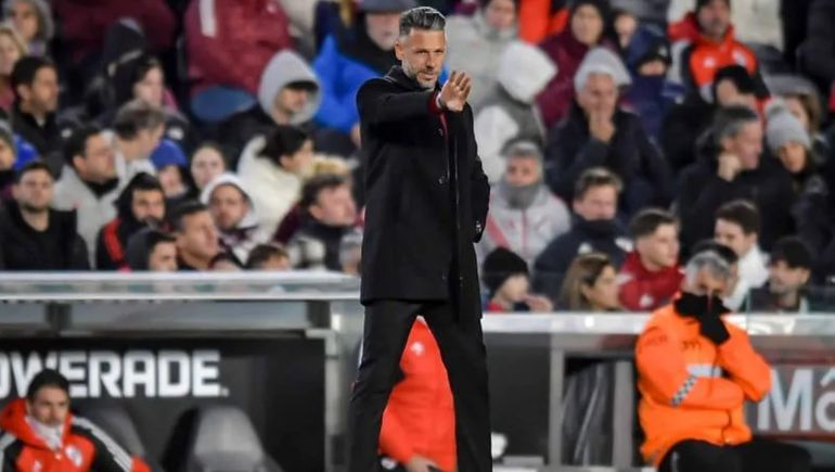 Martín Demichelis confesó por qué no hizo más cambios en la defensa ante Belgrano