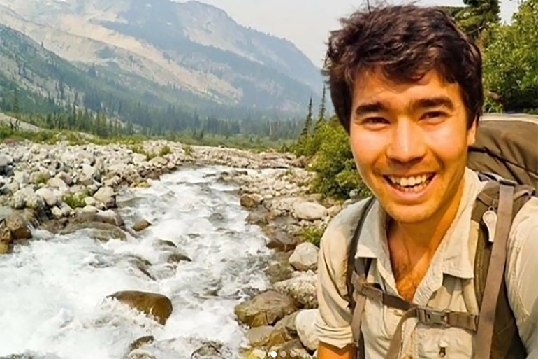 La isla Sentinel del Norte permanece aislada por decisión de sus habitantes, que rechazan cualquier contacto exterior. La isla Sentinel del Norte permanece aislada por decisión de sus habitantes, que rechazan cualquier contacto exterior.