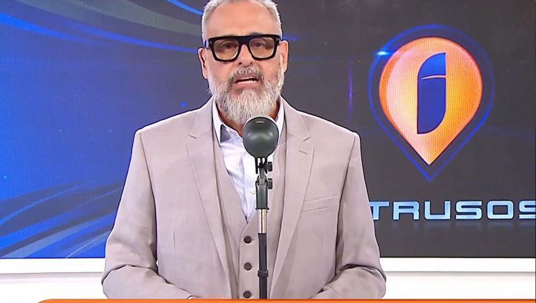 En su regreso, Rial le tiró flores a Tinelli