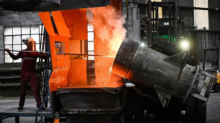 La ciudad sueca se desplazará a tres kilómetros de su actual ubicación para evitar el hundimiento de los edificios. La ciudad sueca se desplazará a tres kilómetros de su actual ubicación para evitar el hundimiento de los edificios.