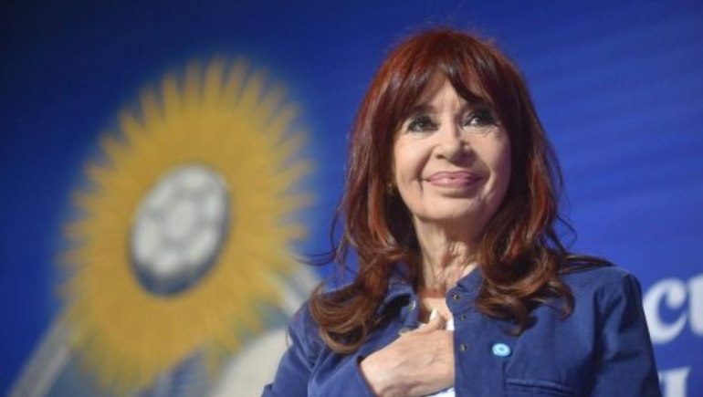 Cristina tuvo que ser intervenida de urgencia quirúrgicamente.