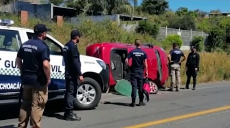 Las autoridades de Michoacán, México, no descartaban ninguna hipótesis con respecto al asesinato. Las autoridades de Michoacán, México, no descartaban ninguna hipótesis con respecto al asesinato.