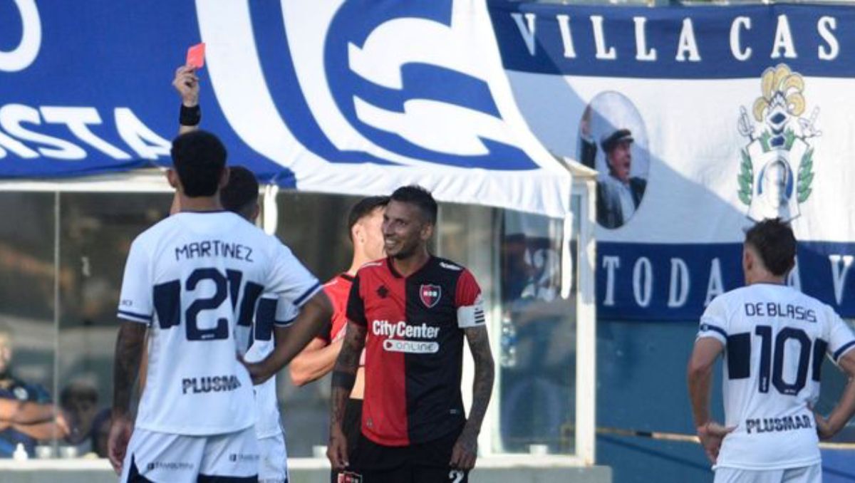 Cuáles fueron los dos jugadores expulsados en la misma jugaba en el fútbol argentino
