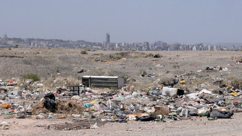 Algunos vecinos iniciaron acciones para que la delegación municipal realice una limpieza del predio.&nbsp;