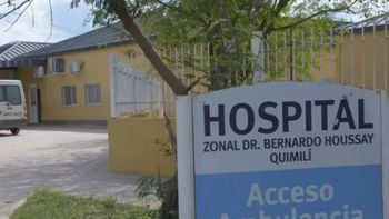 El adolescente de 14 años calló del caball y fue aplastado por el animal, perdió la vida pese a los intentos de reanimación en el Hospital de Quimilí, Santiago del Estero. Foto: Google. El adolescente de 14 años calló del caball y fue aplastado por el animal, perdió la vida pese a los intentos de reanimación en el Hospital de Quimilí, Santiago del Estero. Foto: Google.