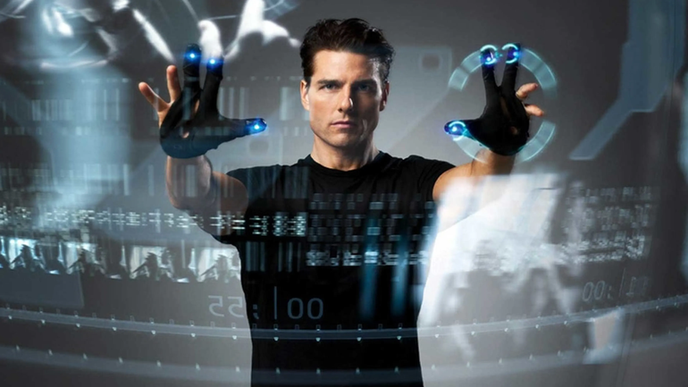 Tom Cruise en Minority Report (2002) una película que planteaba un mundo de vigilancia activa e investigación criminal que es cada vez más real.