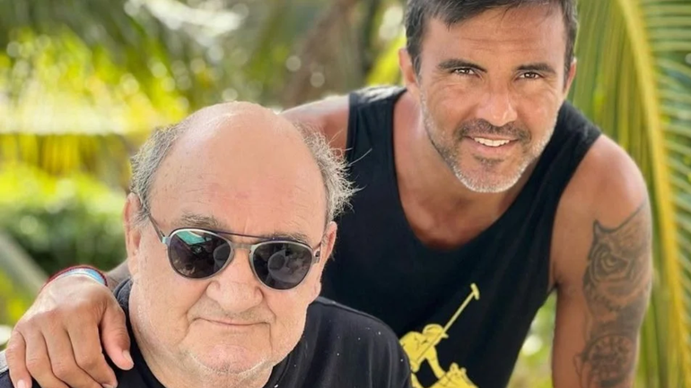 Murió Carlos