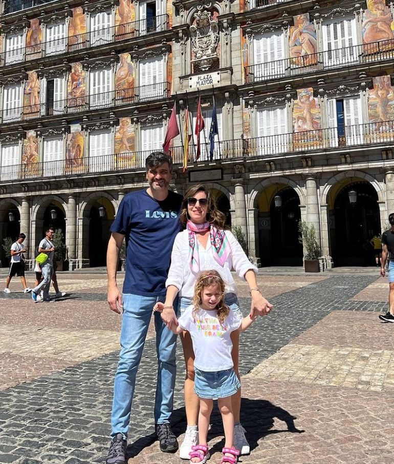En Madrid, Sandra aprovechó para recorrer la ciudad y recordar algunas coberturas realizadas.