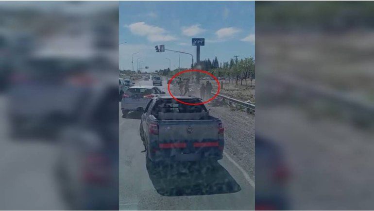 El incidente vial que desató la furia en Ruta 7 ocurrió este miércoles por la tarde. 