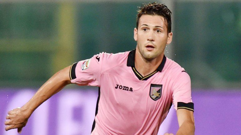 El Mudo Franco Vázquez participó de la jugada del empate.