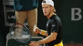 schwartzman no pudo ante djokovic y perdio en su debut en londres schwartzman no pudo ante djokovic y perdio en su debut en londres