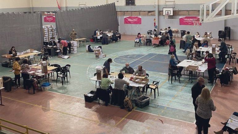 Comenzó el escrutinio definitivo en Neuquén: de qué se trata