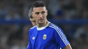 Scaloni deberá modificar la lista de la Selección Argentina. Scaloni deberá modificar la lista de la Selección Argentina.