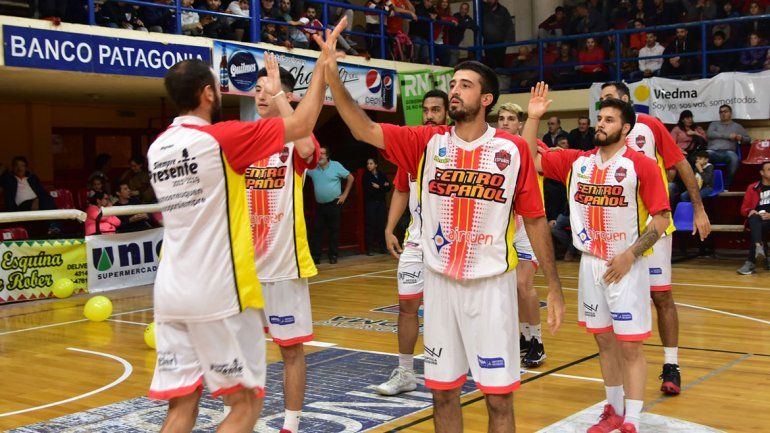 Santi Rodríguez: Voy a hacer que todos hablen en español