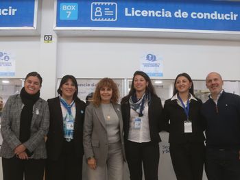 La jefa de Gabinete de la ciudad encabezó la inauguración.