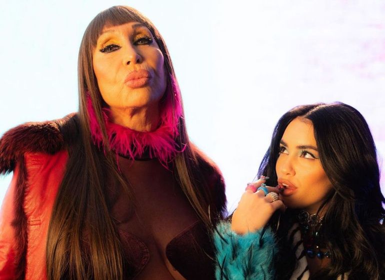 Lali Espósito y Moria Casán iniciaron una amistad, tras grabar el video "¿Quiénes son?". Lali Espósito y Moria Casán iniciaron una amistad, tras grabar el video "¿Quiénes son?".